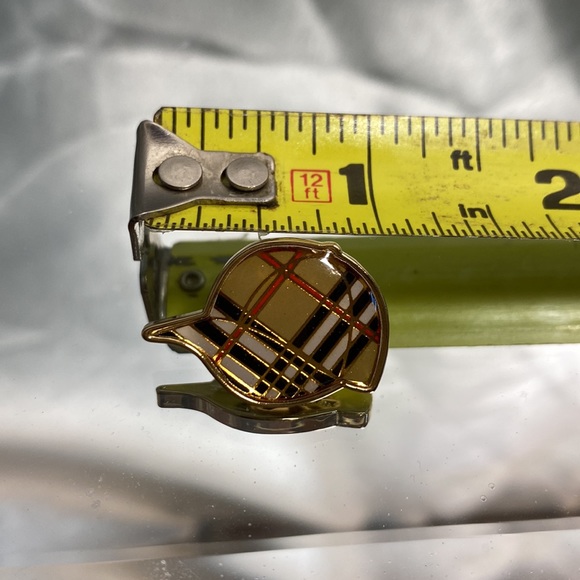 Burberry Nova Check Cap Pin/ Tie Tack NEW! RARE! 🧢 - Picture 3 of 3